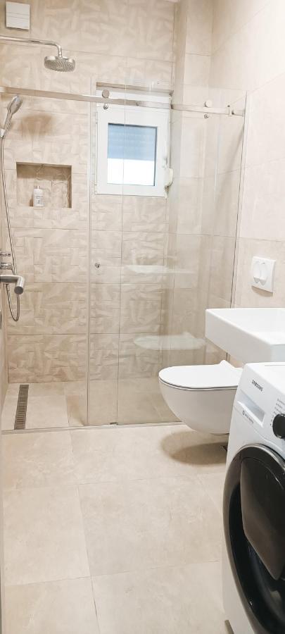 Eden Apartments Тиват Екстер'єр фото